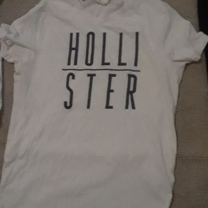 Hollister t shirt